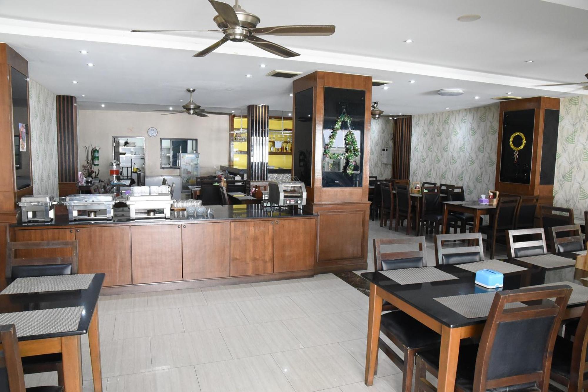 The Base Inn Pattaya Eksteriør billede